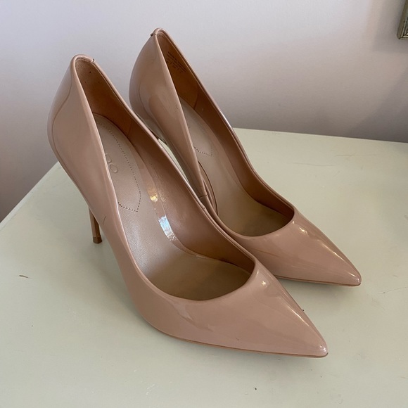 Aldo Nude Pointed Toe Heels - Picture 5 of 6